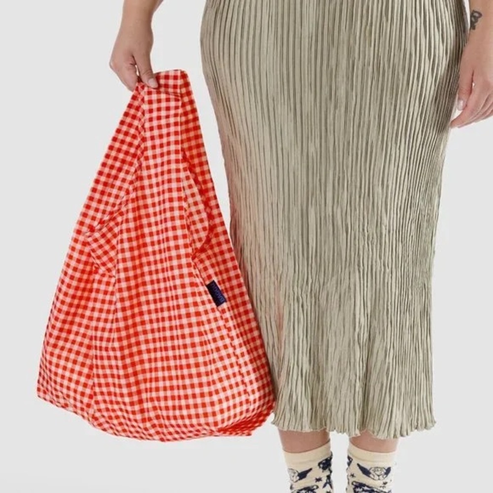 NWT Standard BAGGU Reusable Tote Bag – Red Gingham - Picture 7 of 8